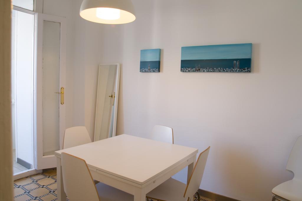 Barnapartments Basic Gracia Barcelona Luaran gambar