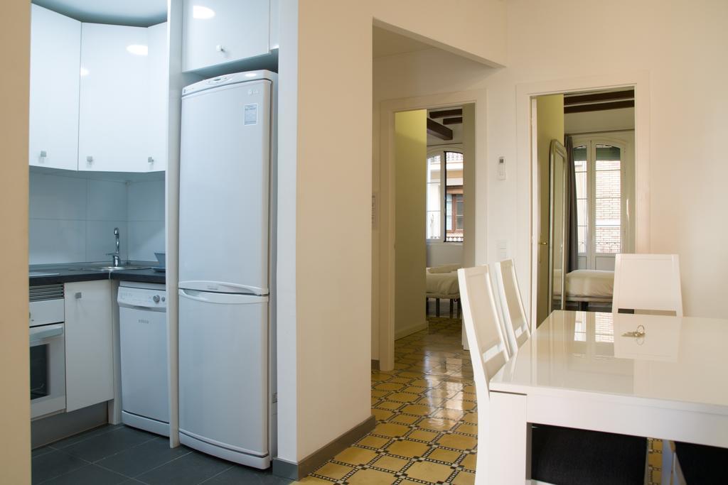Barnapartments Basic Gracia Barcelona Luaran gambar
